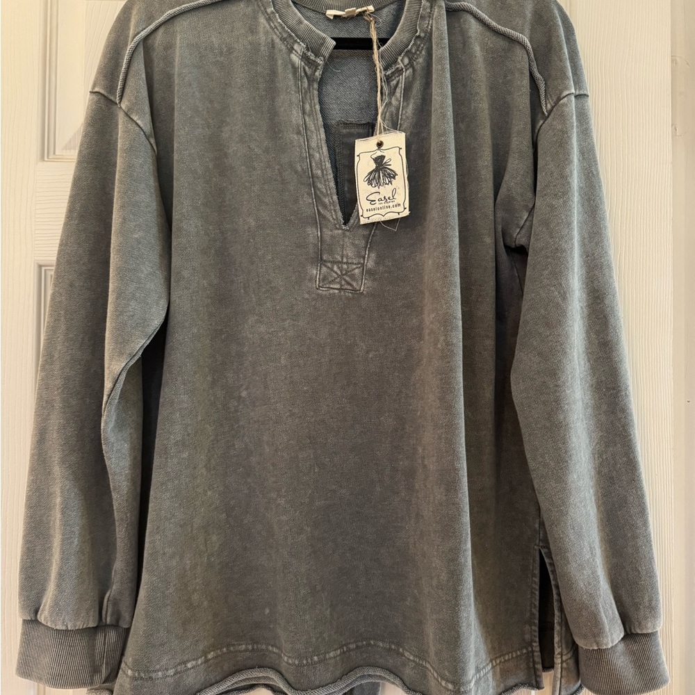 Gray Long Sleeve Pullover